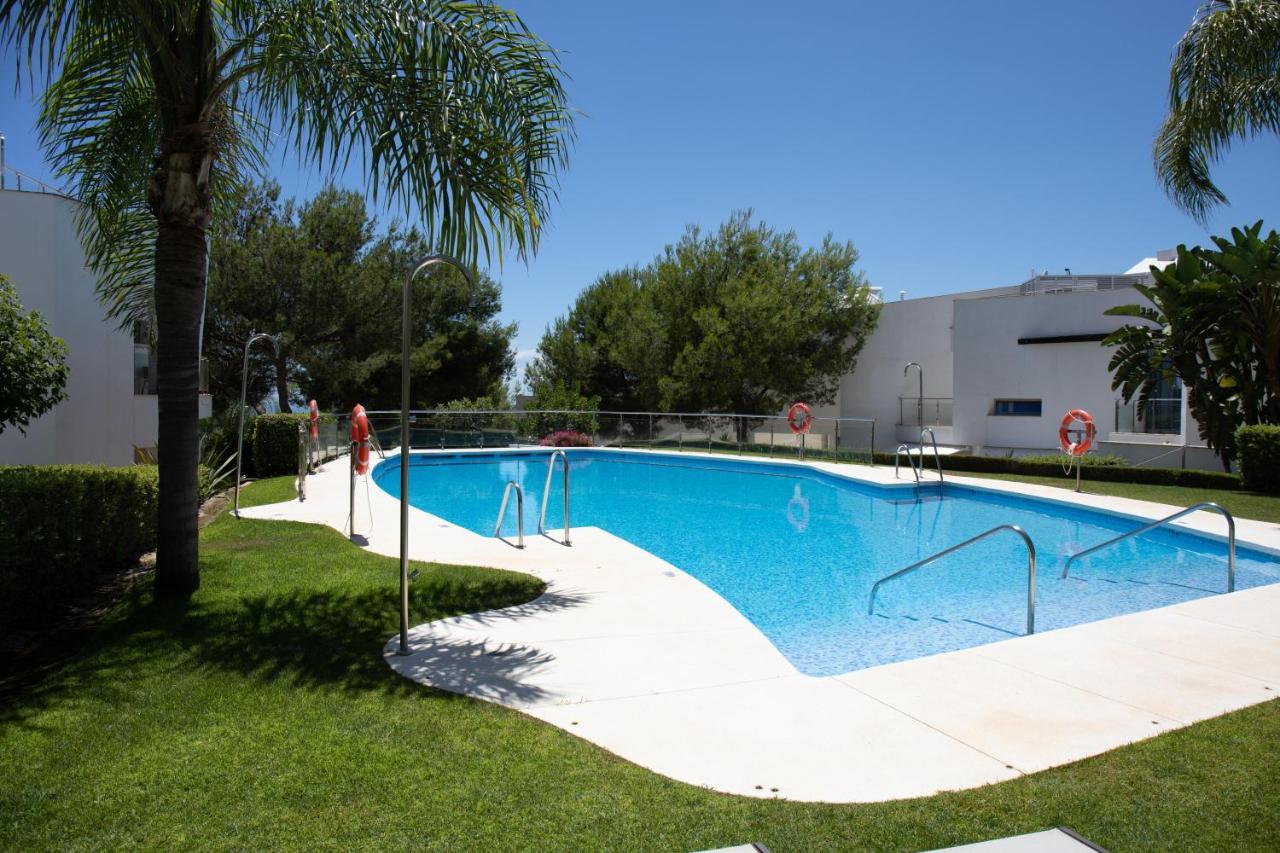 Luxurious 2 Bedroom Townhouse In Sierra Blanca Marbella Bagian luar foto